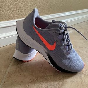 NWOT! Women’s Nike Air Zoom Pegasus 37